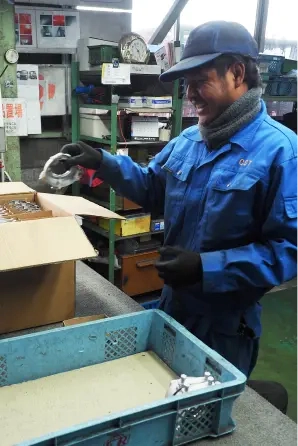 作業している社員2